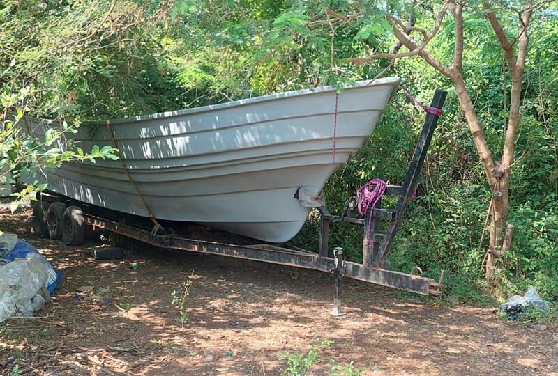 Aseguran 14 kilos de marihuana distribuidos en tres embarcaciones en Lázaro Cárdenas