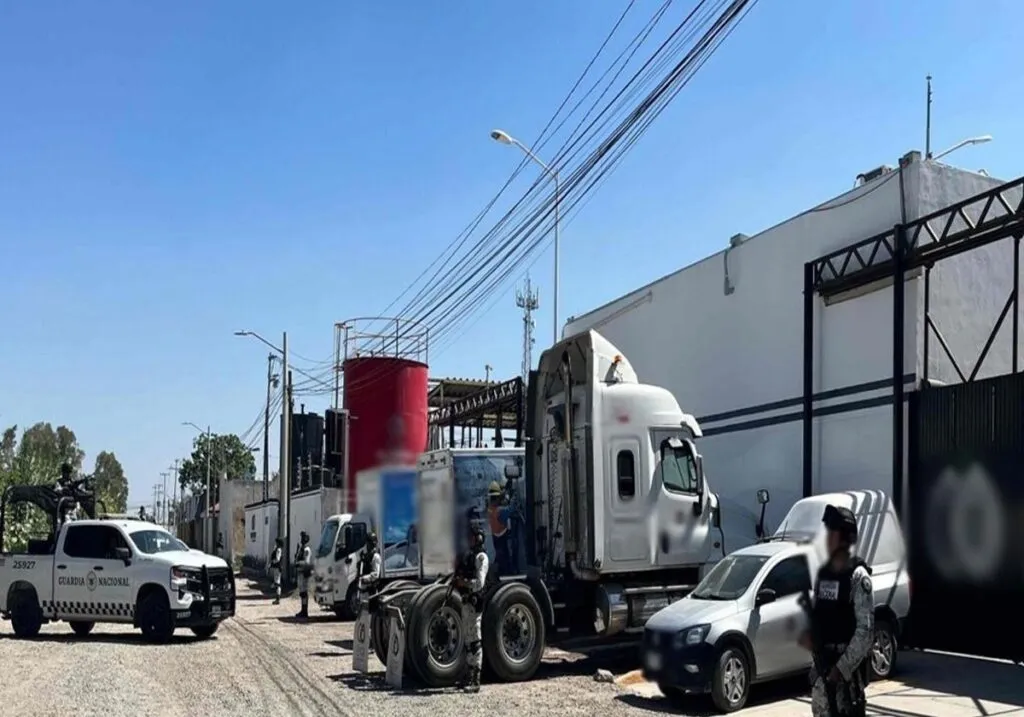 Aseguran más de 324 mil litros de hidrocarburo en Tlaquepaque, Jalisco-1