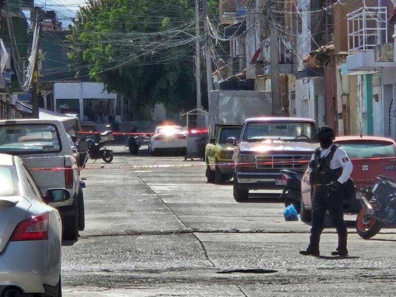 Balacera en el centro de Zamora: matan a albañil y otro resulta herido