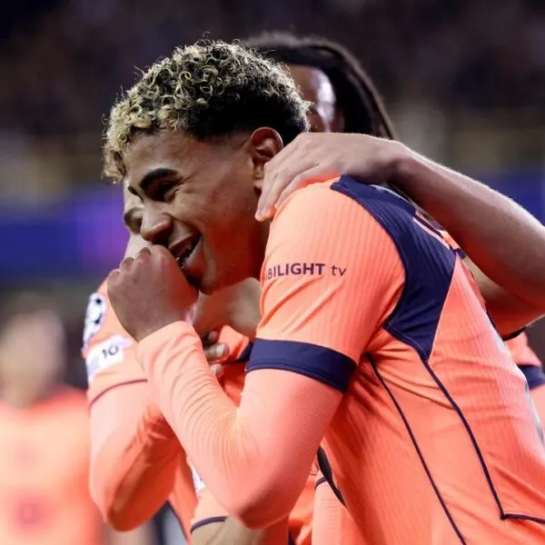 Barcelona rescata el empate con autogol del Brujas