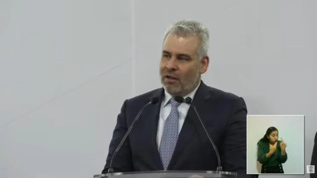 Bedolla no descarta móvil político en el asesinato de Carlos Manzo