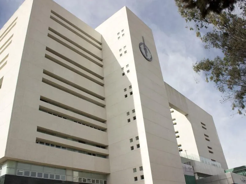 "Cambió la manera de presentar los datos": Sheinbaum niega recorte a recursos en el sector salud