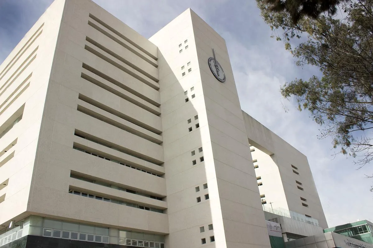 "Cambió la manera de presentar los datos": Sheinbaum niega recorte a recursos en el sector salud