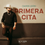 Carín León celebra un billón de streams de Primera Cita