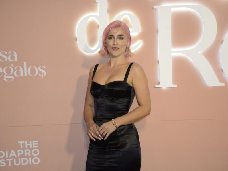 Cassandra Sánchez-Navarro revela que compra ropa de paca y hace las paces con la prensa