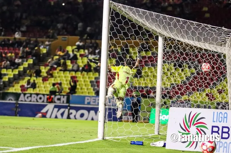 Con espectacular remontada, Atlético Morelia doblegó 3-1 a Cancún FC-1