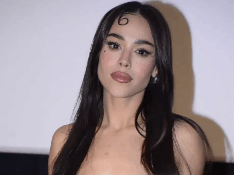 Danna Paola es elegida como Mujer del Año 2025 por Glamour México
