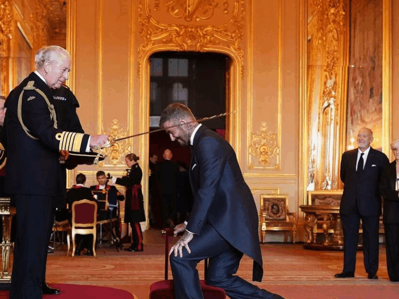 David Beckham es nombrado caballero por el rey Carlos III durante una ceremonia histórica en Windsor
