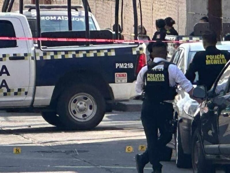 De al menos 10 disparos atacan a conductor de una pipa de agua en Morelia