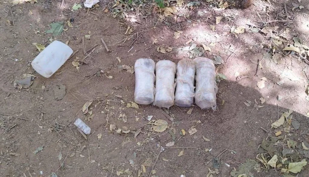 Desactivan artefactos explosivos, en Apatzingán