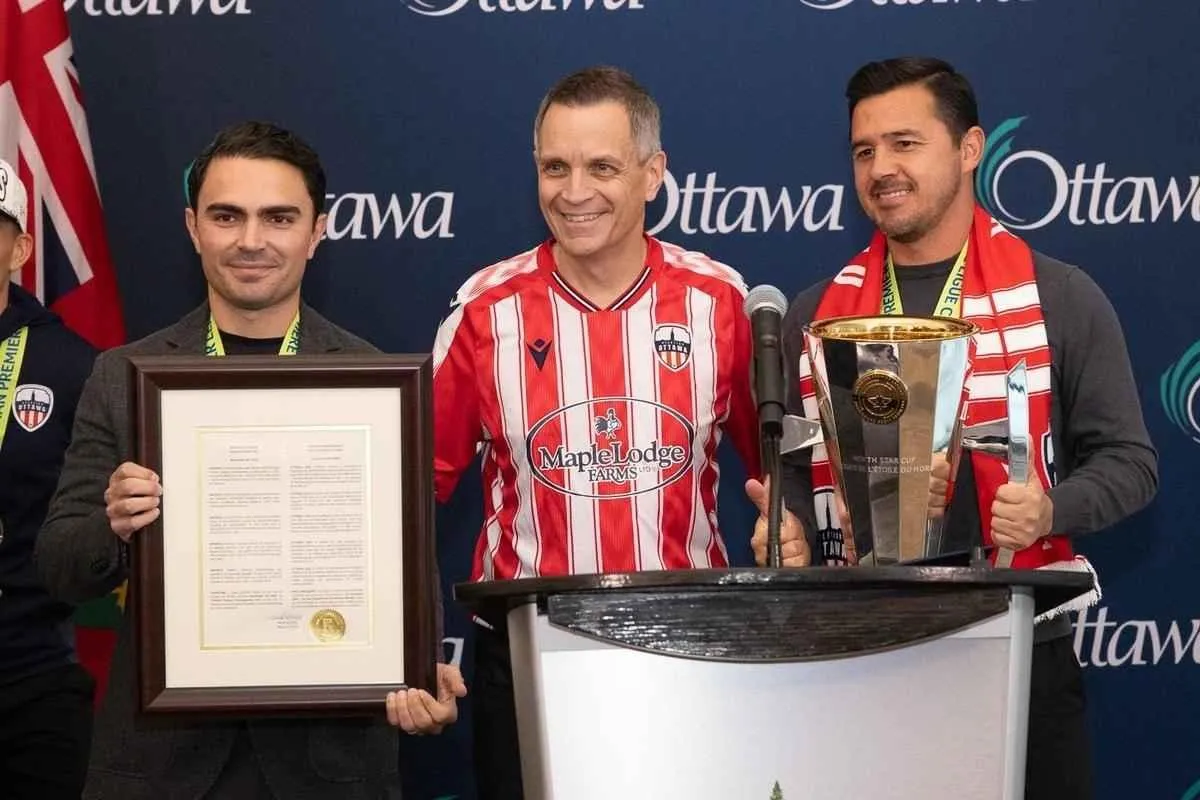 Diego Mejía campeón con Atlético Ottawa en la Canadian Premier League