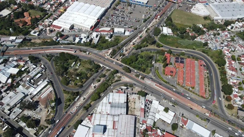 Distribuidor vial salida Pátzcuaro, solución integral contra accidentes