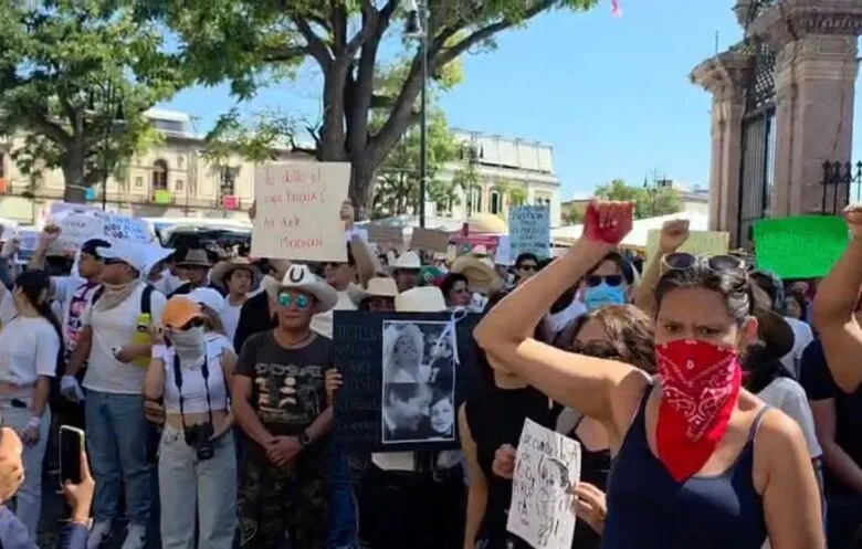 Disturbios en protestas del Centro Histórico de Morelia, llevan nuevamente a la violencia