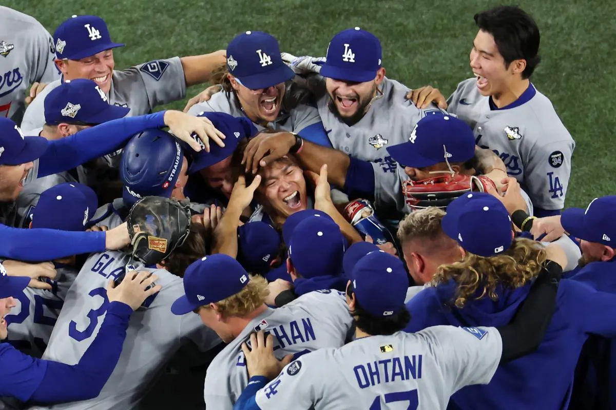 Dodgers es bicampeón al ganar su novena Serie Mundial de la MLB