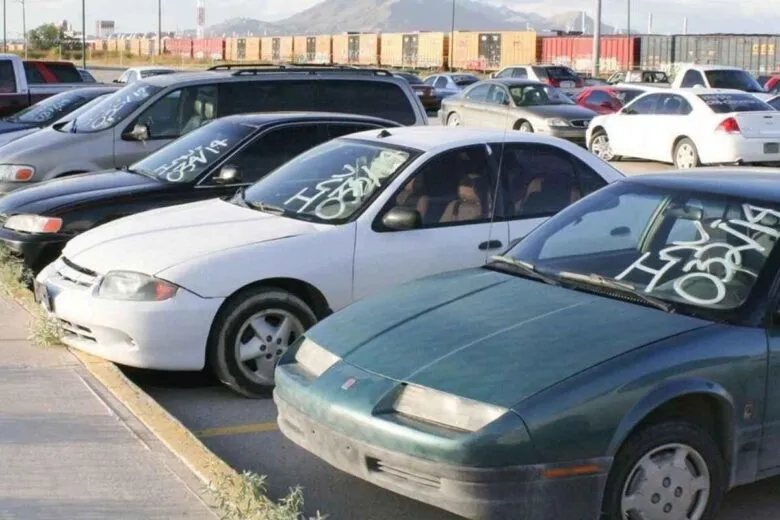 El gobierno amplía hasta noviembre de 2026 decreto regularización de autos chocolate en México