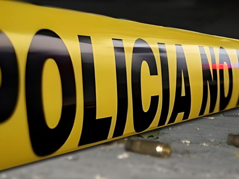 Empleado de tienda departamental sufre ataque armado en Zamora; atacante huye en taxi