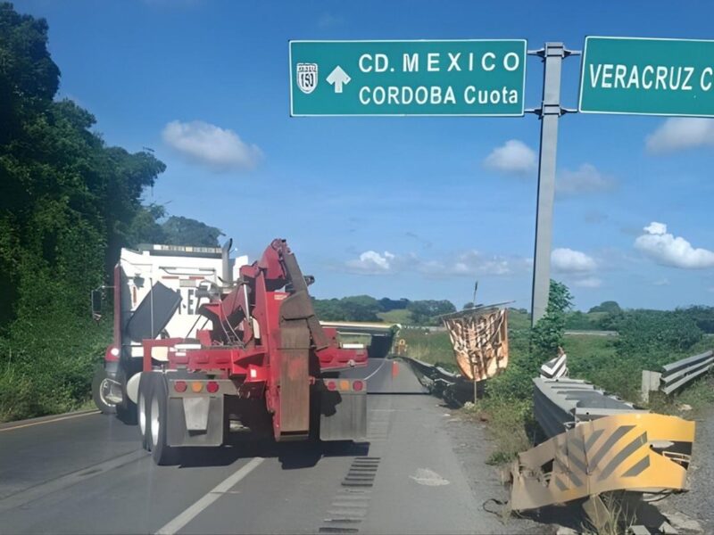 Este sábado 11 carreteras y autopistas permanecen bloqueadas