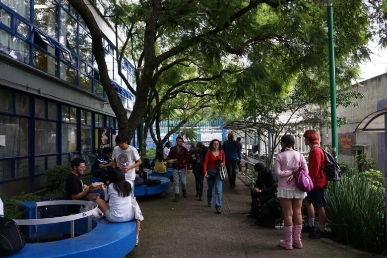 Facultad de Filosofía y Letras de la UNAM activa protocolo de seguridad