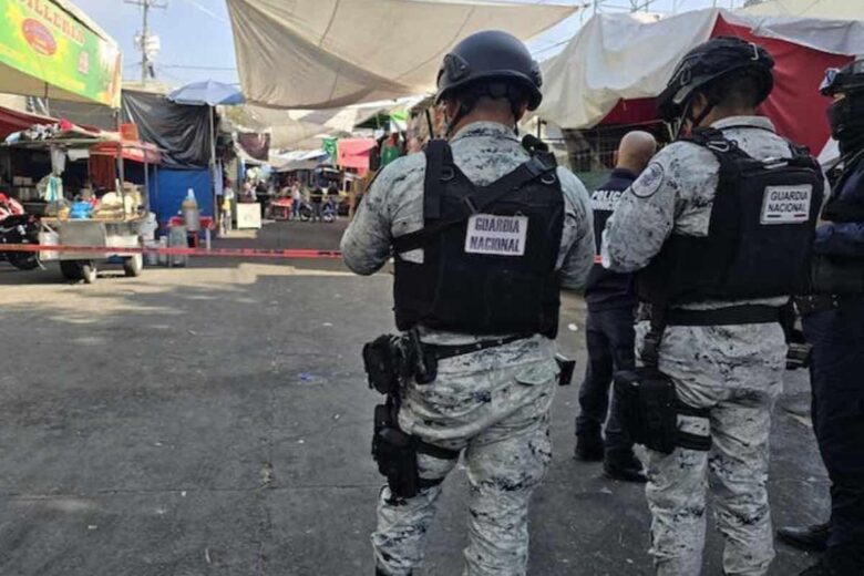 Hallan a un hombre asesinado con impactos de bala en el Mercado Hidalgo de Zamora, Michoacán