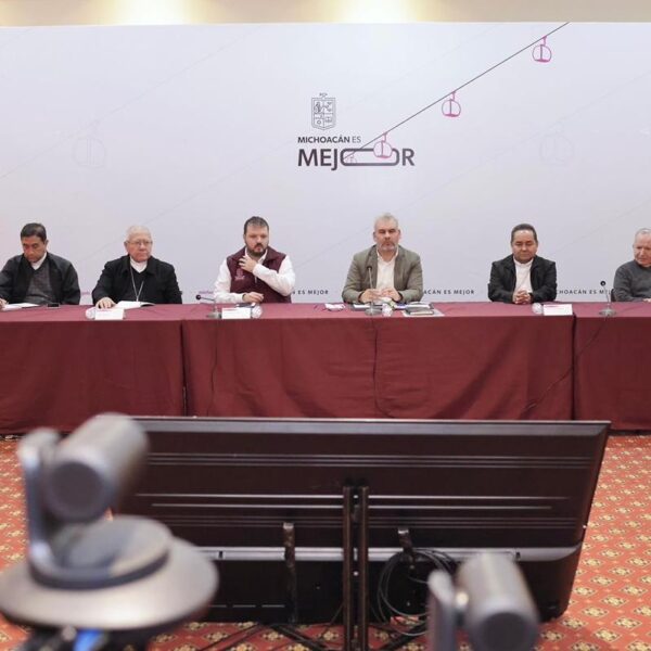 La Iglesia católica se une al Plan Michoacán para reconstruir la paz
