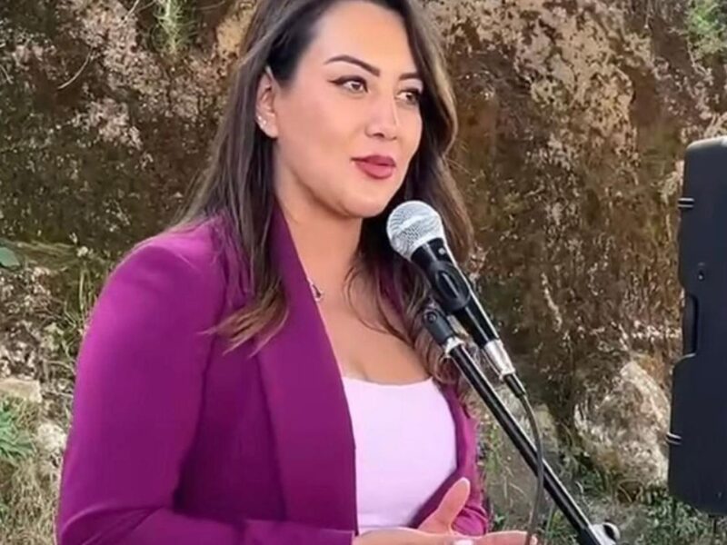 Inaugura Mónica Valdez obras en la Telesecundaria de El Pueblito