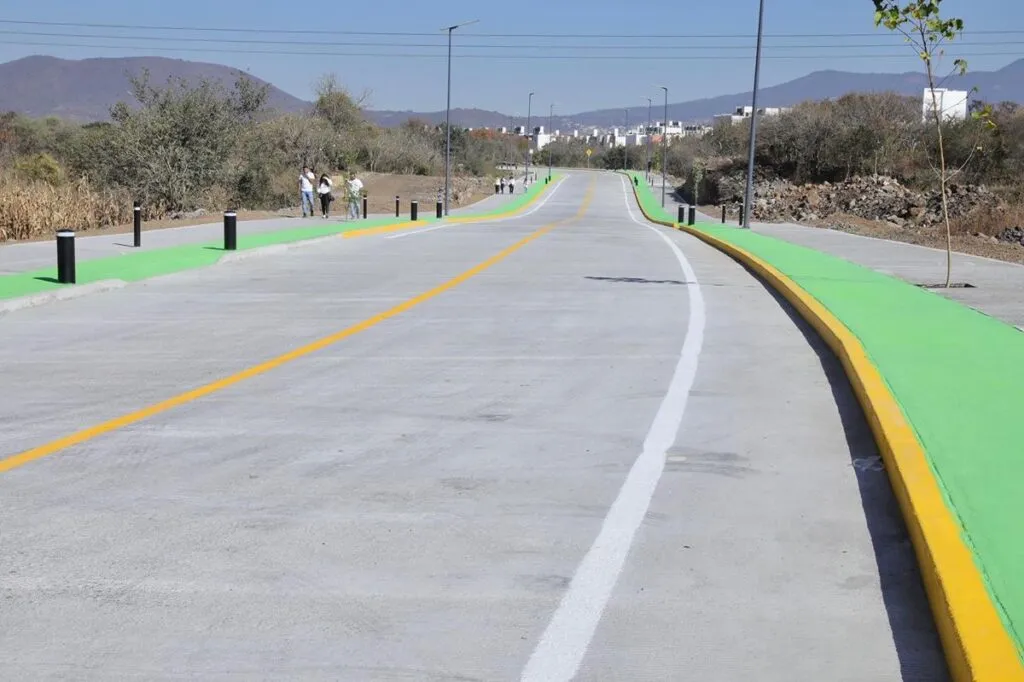 Inauguran conexión Villas del Pedregal-San Nicolás Obispo