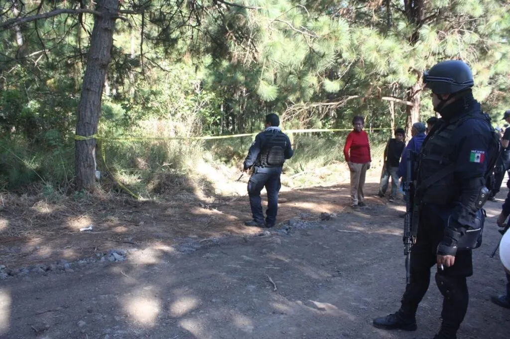 Investigan el hallazgo de dos cadáveres con huellas de tortura en Uruapan