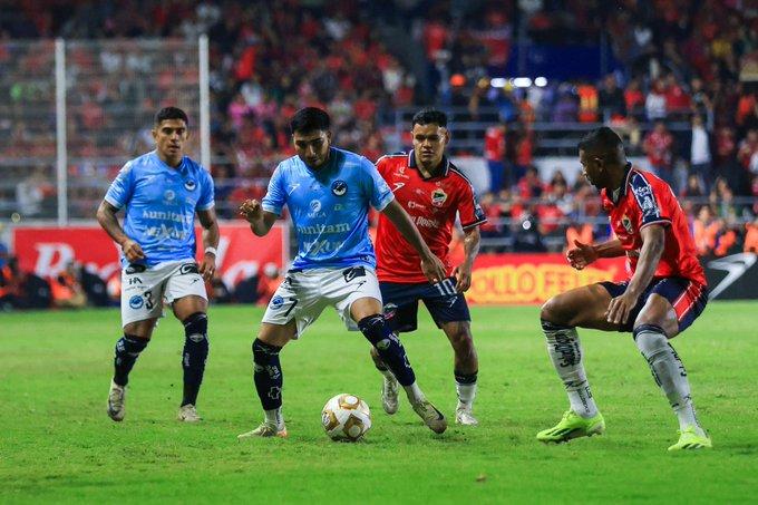 Irapuato vs Jaiba Brava empatan 0-0 en la final de ida del Apertura 2025 de la Liga de Expansión, destacando el portero Humberto ‘Gansito’ Hernández 1