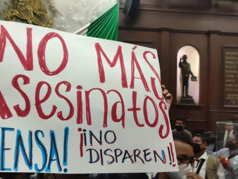 Juez federal investiga al secretario de Seguridad Pública de Michoacán por violación a la libertad de expresión