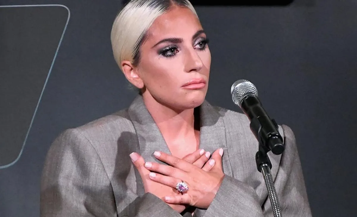 Lady Gaga revela en Rolling Stone los episodios más duros de su vida-2