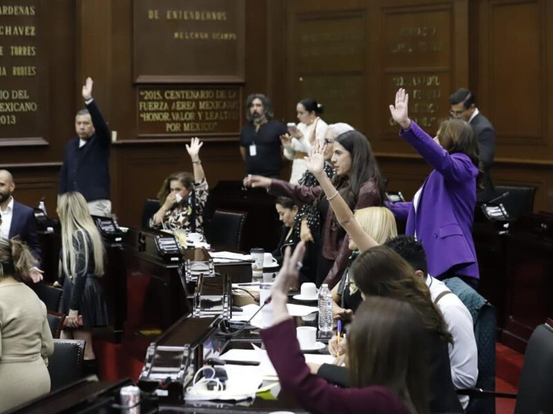 Legisla Congreso del Estado en pro de la paternidad responsable en Michoacán