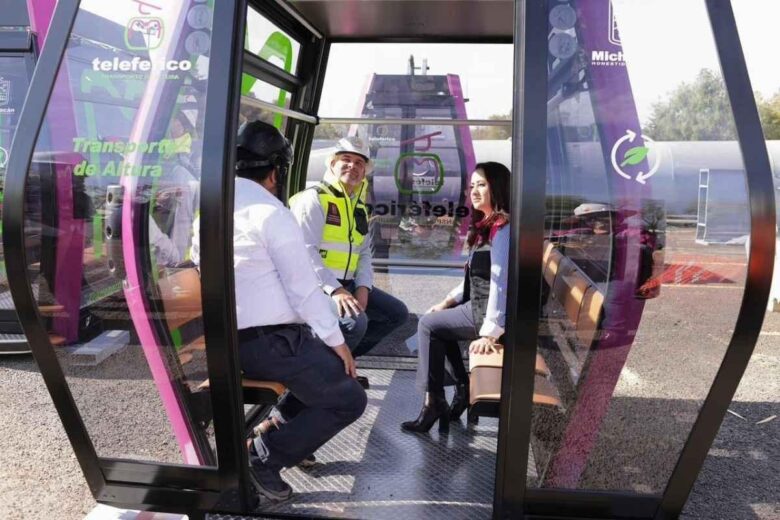 Llegan a Morelia primeras cabinas del teleférico; obra va al 48%: Bedolla