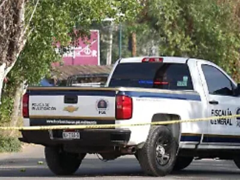 Localizan el cadáver de un hombre en un camino de terracería en Apatzingán