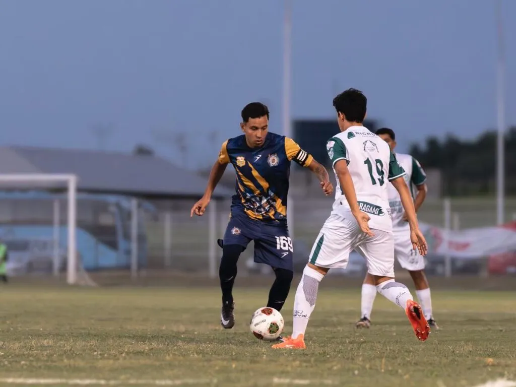 Los Zorros del Atlético Morelia-UMSNH dominan 4-1 a Delfines de Abasolo-1