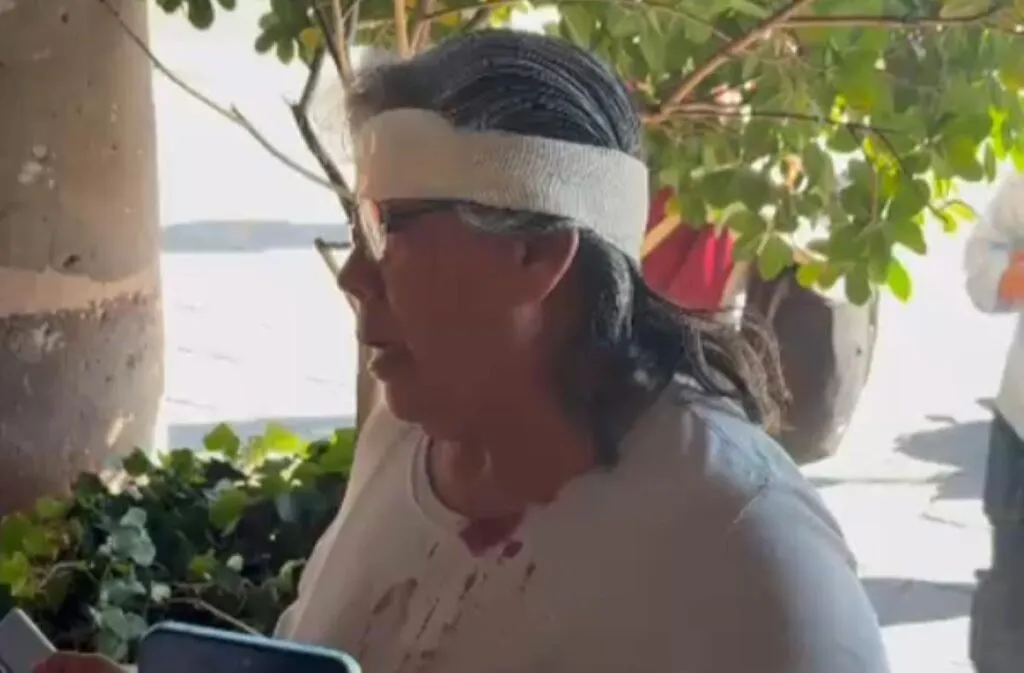 Marcha por la paz en Morelia termina con conato de bronca, detenidos y agresiones a la prensa-2