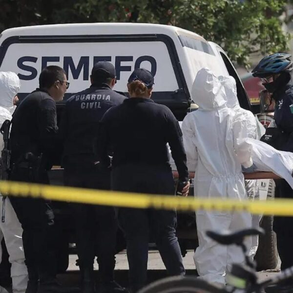 Un muerto y varios heridos deja accidente vehicular en la Maravatío-Acámbaro