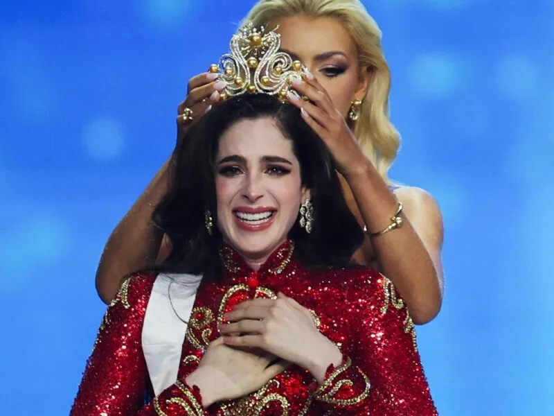 Fátima Bosch, orgullo mexicano, es la nueva Miss Universo 2025