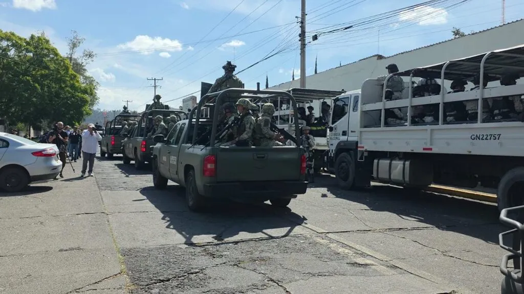Plan Michoacán: Llegan 300 elementos de las Fuerzas Armadas; serán desplegados a Uruapan y Apatzingán-1