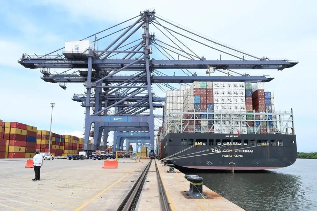 Plan Michoacán prioriza modernización del Puerto de Lázaro Cárdenas para impulsar comercio