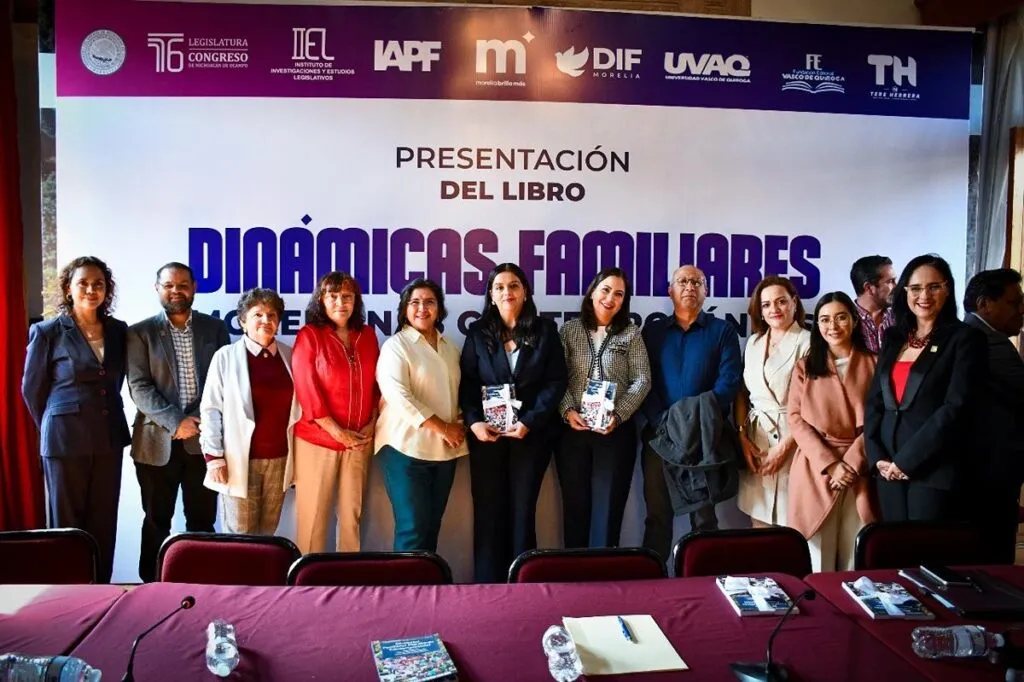 Presenta diputada Tere Herrera libro “Dinámicas familiares morelianas contemporáneas”-1
