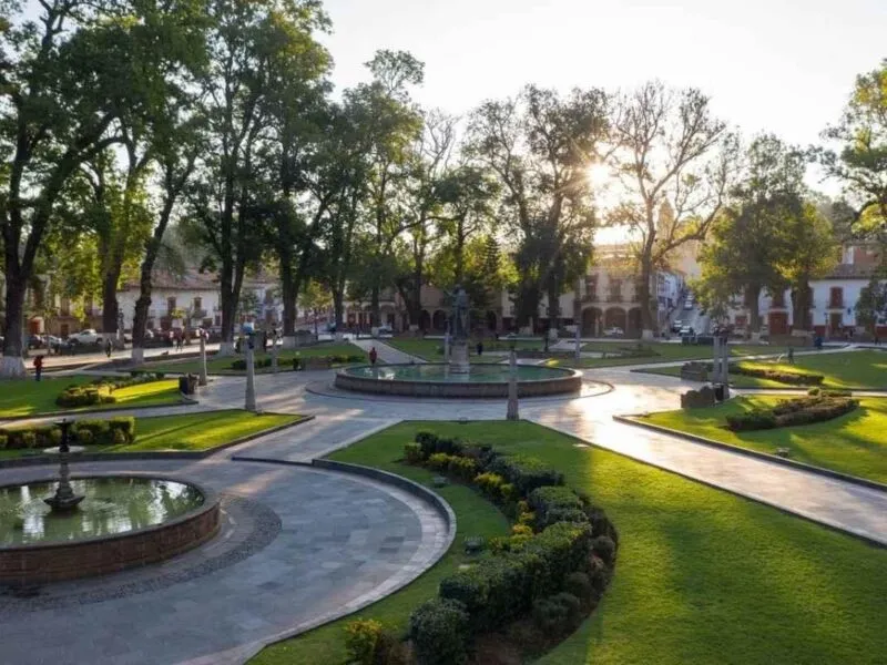 Los lugares que no puedes perderte esta Noche de Muertos en Patzcuaro, según Sectur Michoacán