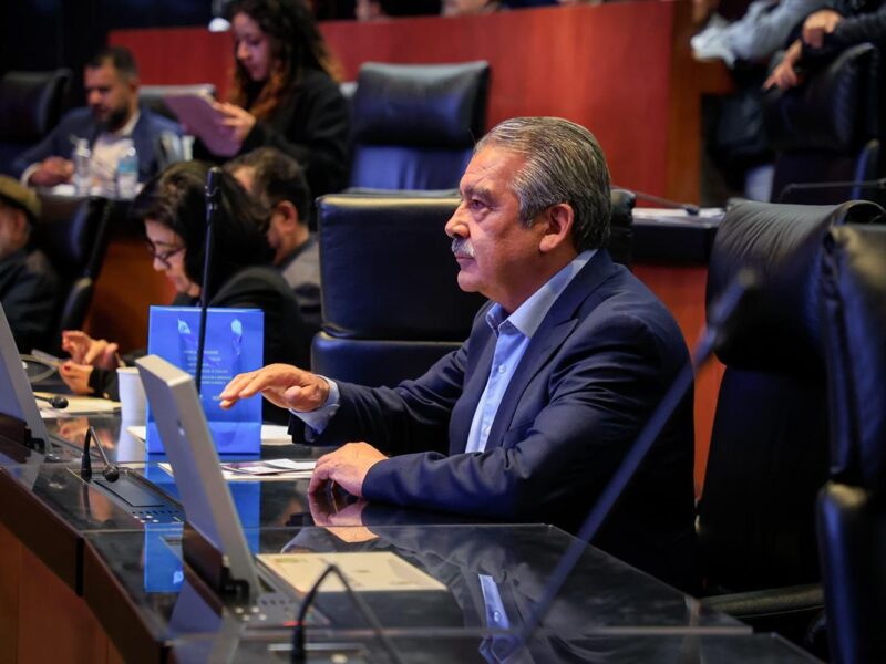 Raúl Morón vota por Ley contra la extorsión en Michoacán 1