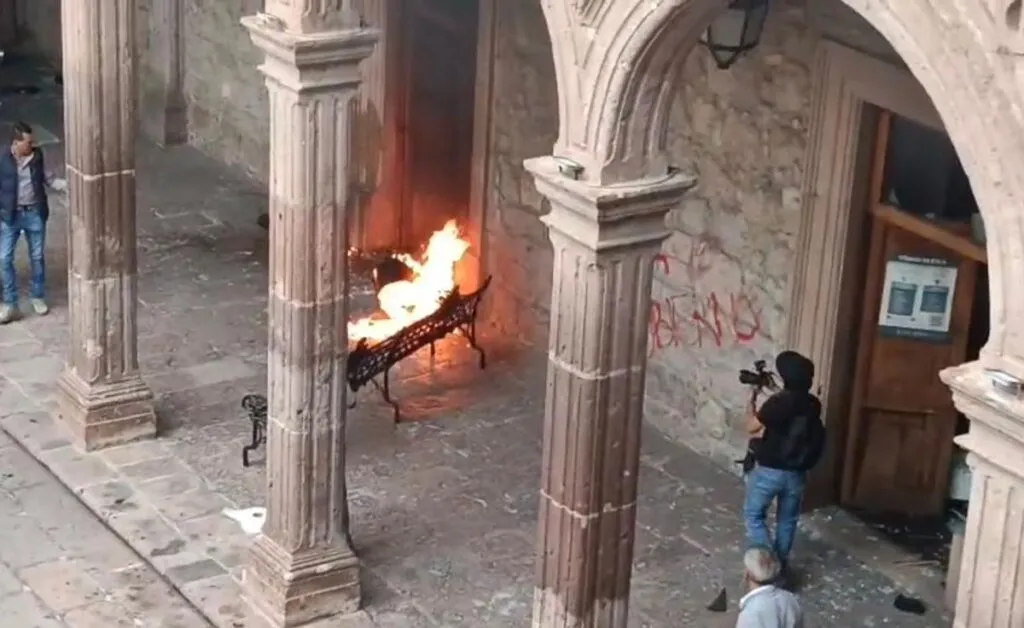 Resuelve FGE situación jurídica de detenidos en protestas en el Centro Histórico de Morelia