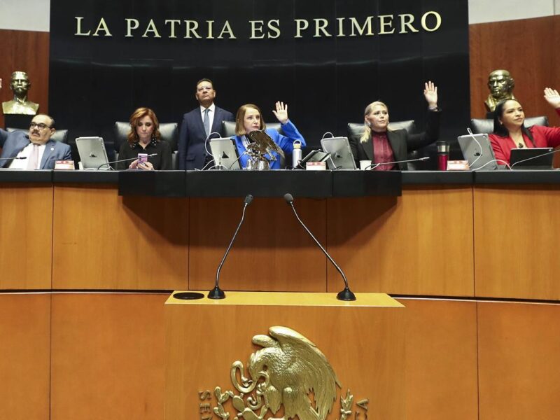 Senado aprueba reforma contra cobros automáticos y planes forzosos