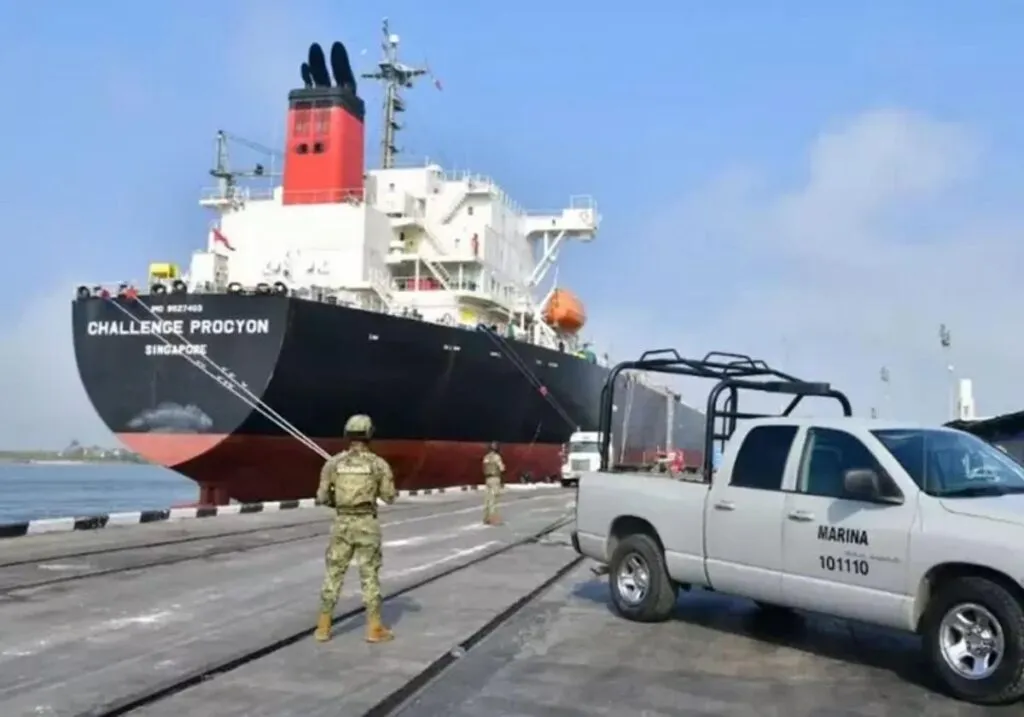 La Presidenta de México, Claudia Sheinbaum reconoce que el "huachicol fiscal" y el "Robo de combustible" sigue presente en México, aunque ha disminuido considerablemente