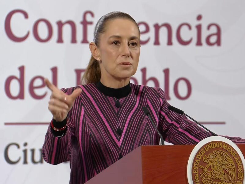 Sheinbaum defiende vallas en Palacio Nacional ante marchas