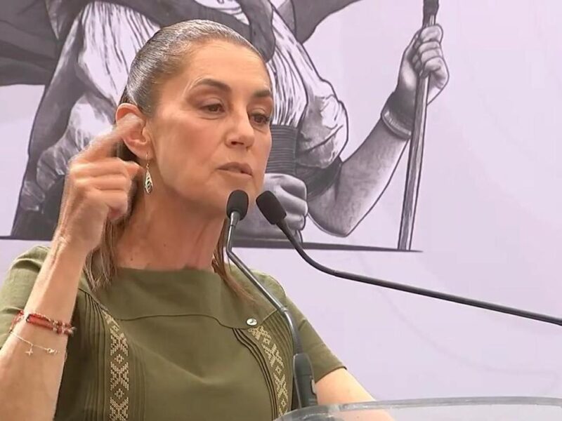 Sheinbaum destaca el humanismo mexicano que detalla libro de AMLO