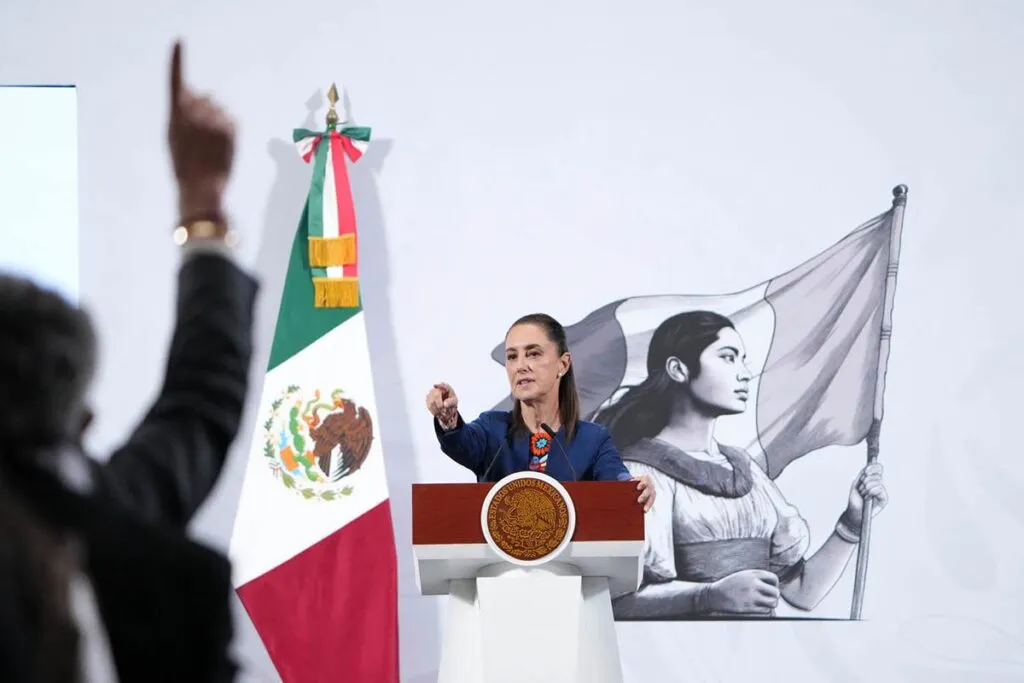 Sheinbaum se compromete con la revocación de mandato impulsada por AMLO