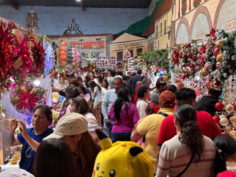 Tlalpujahua, Pueblo Mágico de la eterna Navidad te invita a disfrutar su Feria de la Esfera