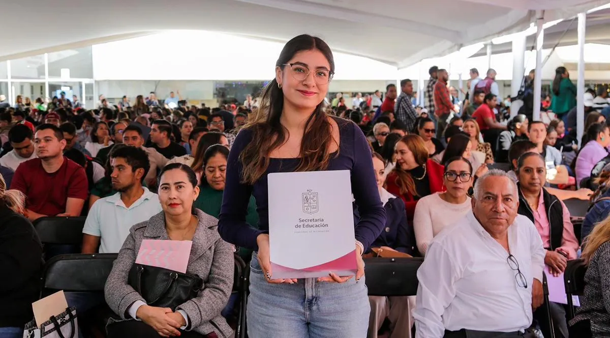 Tras años de espera, más de mil docentes regularizan su documentación: SEE